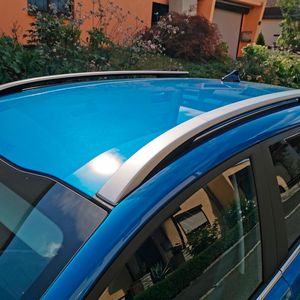 4. Praktiker 1: Die Dachreling ist zur Befestigung von Dachboxen gerade in der Reisezeit ein sehr gutes Gimmick. (Bild:  Christian Otto/ Vogel Communications Group)