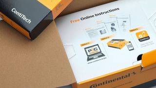 Wie Werkstattprofis das Product Information Center (PIC) erreichen können, zeigt jetzt auch jede neue Verpackung für Zahnriemen- und Nebentrieb-Kits. (Contitech)