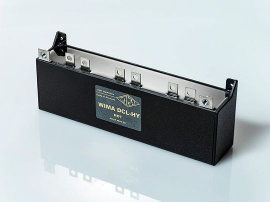 Wima-Baureihe DC-Link MKP4 ist mechanisch passgenau zu Infineons HybridPack 2 Wima-Baureihe DC-Link MKP4 ist mechanisch passgenau zu Infineons HybridPack 2