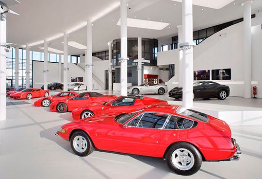 Das ehemalige Autohaus Lumani Krüger befindet sich auf dem Gelände der Weltausstellung Expo 2000 in Hannover – zum Vergrößern bitte klicken.(Foto:  Moll)