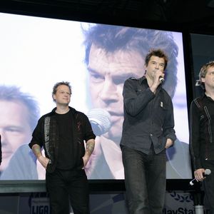 Sony Computer Entertainment Deutschland holte zur Eröffnung »Die Toten Hosen« auf die Bühne.