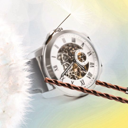 The concave cutting edge of Gühring’s new micro precision drills significantly improves chip evacuation. The concave cutting edge of Gühring’s new micro precision drills significantly improves chip evacuation.