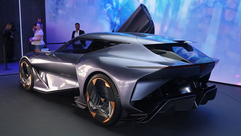 Das Showcar wurde nicht zuletzt auf Basis der Rückmeldungen der Cupra-Fans weiterentwickelt. (Bild: Grimm – VCG)