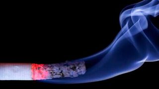 Smokers below the age of 50 years have a five-fold higher risk of developing cardiovascular disease compared with their non-smoking peers. (Source: Pixabay)