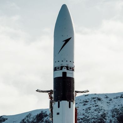 spectrum-fairing-and-mountain-c-isar-aerospace-1920x1080v1 (Source: Isar Aerospace)