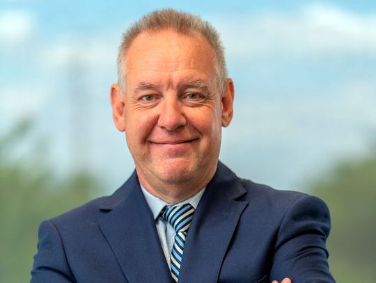 Mit Michael Larsson erhält Dematic, Automatisierungsspezialist für die Logistikbranche, einen neuen Präsidenten, der die erfolgreiche Arbeit von Hasan Dandashly nun übernimmt. Lesen Sie, wie es mit Dematic unter seiner Ägide weitergehen soll.(Bild:  Dematic)