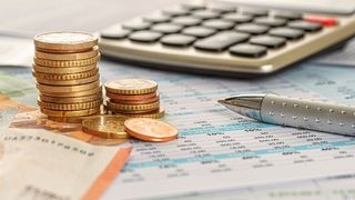 Die Bundesregierung will Unternehmen unterstützen, die besonders hart von den Sanktionen gegen Russland getroffen wurden. (©Zerbor - stock.adobe.com)