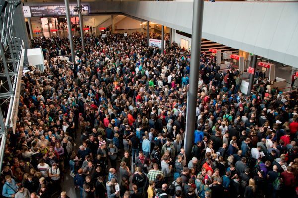IAA 2015: Messeimpressionen (Bild: VDA)