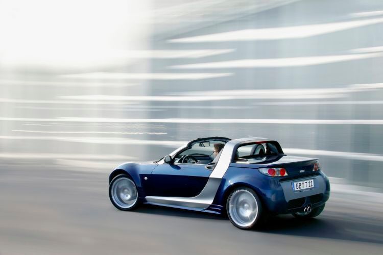 Nur von 2003 bis 2005 gebaut, ist der Smart Roadster heute ein rarer Zeitgenosse. (Daimler)