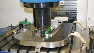 Die Präzisionsbearbeitung komplexer Bauteile erfordert innovative Werkzeugkonzepte.  (Bild: GFE)