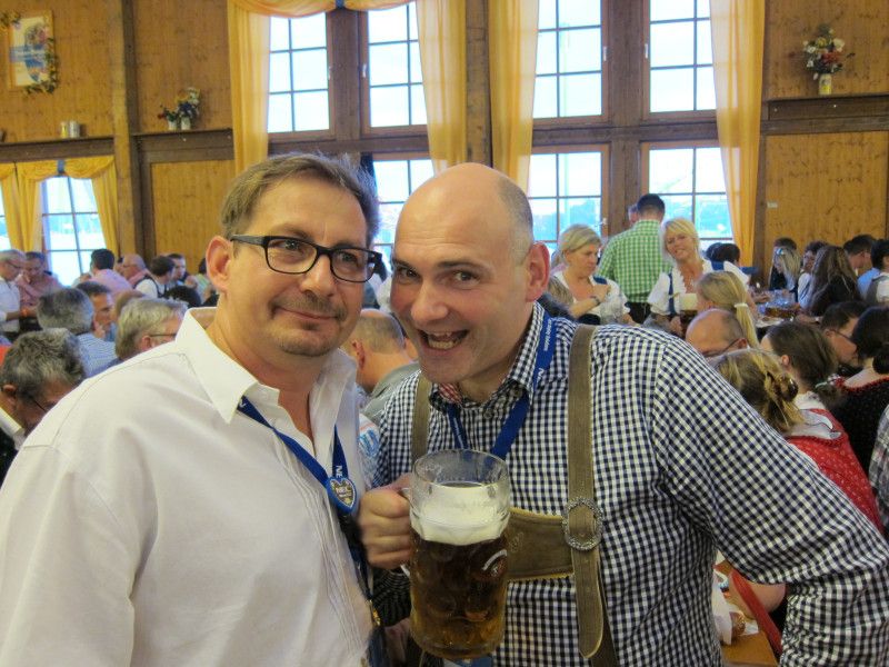 V. l.: Stephan Peters (NEC) und Andrè Heinisch (Uwe H. Heider GmbH) (Bild: IT-BUSINESS)