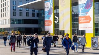 Am 8. und 9. Oktober stehen auf der Fachmesse Instand 2024 in Stuttgart wieder aktuelle Trendthemen der industriellen Instandhaltung und Services im Mittelpunkt. (Bild: Messe Stuttgart)