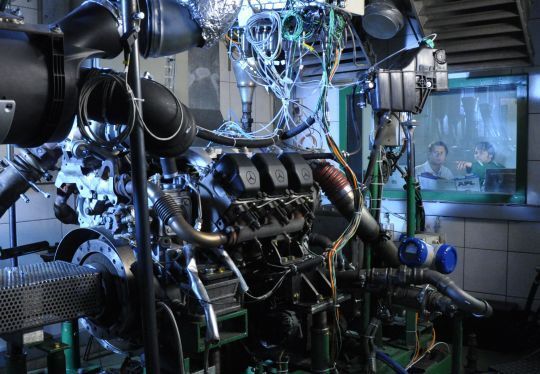 ... als auch in umfangreichen Prüfstandsläufen unter Beweis gestellt. (Fuchs)