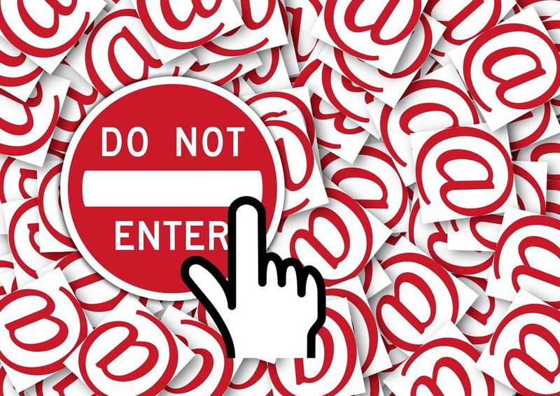 Tipp 3: Ab in den digitalen Papierkorb. Alle Spam-Mails am besten umgehend löschen und enthaltene Links und Dateianhänge auf keinen Fall öffnen. (Pixabay)