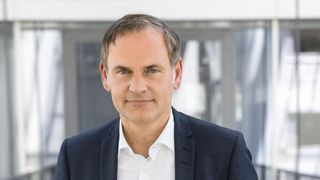 Porsche-Chef Oliver Blume sieht den Premiumhersteller auf einem guten Weg in Richtung CO2-Neutralität – sowohl in der Produktion, als auch in der Nutzung der Autos. (Porsche)