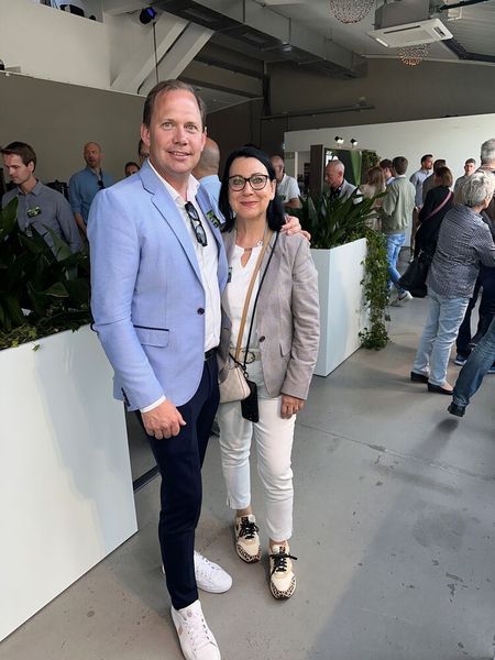 Barbra Brocker (ACER) und Rainer Christmann (ACP) freuen sich immer auf ein Wiedersehen. (Bild: Vogel IT-Medien)