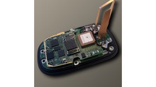 Die intelligente Dachantenne ist ein Multibandantennensystem, das die Dienste GSM/3G/LTE, GPS und Car?to?Car (C2C) in einem einzigen Modul vereint (Bild: WISI/IMST)