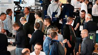 Auf der diesjährigen Schraubtec Süd in Sindelfingen trafen 650 Teilnehmer auf 66 Aussteller. (Bild: Stefan Stark)