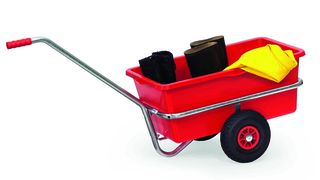 Die feuerverzinkten Handwagen gehören zur Neuheiten-Riege, die Transportgerätehersteller Fetra auf der Logimat präsentieren wird. (Fetra)