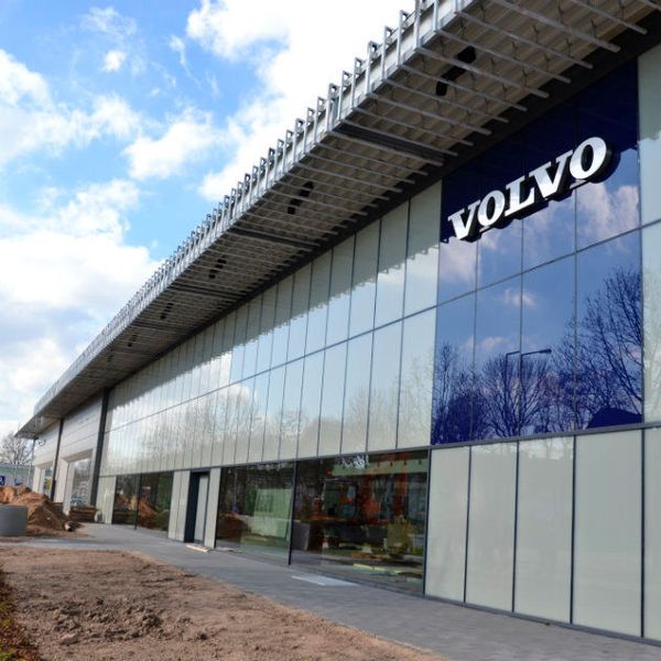 Die Investition in das neue Volvo-, Jaguar- und Land-Rover-Autohaus ist ein klares Bekenntnis zu den drei Premiummarken. (Mauritz)
