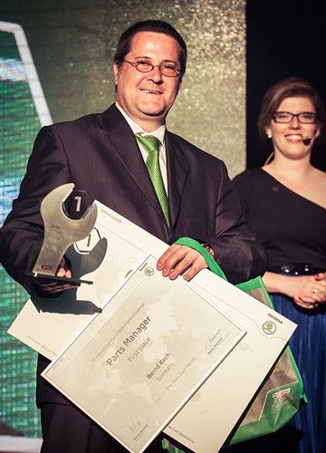Titelverteidigung: In der Kategorie Teilemanager setzte sich Bernd Koch aus dem Autohaus Gering in Schwerte mit einer hervorragenden Leistung durch. 2014 war Skoda Auto Deutschland erstmals der Sieg in dieser Kategorie gelungen.  (Foto: Skoda Deutschland)