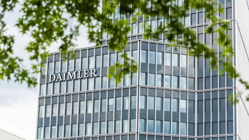 Daimler übertraf im dritten Quartal trotz Corona sein Vorjahresergebnis.(Bild:  Daimler)