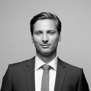 Robert Meitz: „Die Größe der Projekte – wir reden hier von finalen Produktionskapazitäten im Gigawatt-Bereich – können wir nur in Zusammenarbeit mit guten lokalen Partnern stemmen. Aktuell sind wir dabei, genau solche Partnerschaften vor Ort zu schließen, um dann selbst für die Logistik und Abnehmer in Deutschland und Europa zu sorgen.“(Bild:  Eternal Power)