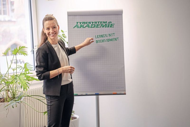 Die neue Leiterin Kathrin Auber hat sich für die Tyresystem Akademie viel vorgenommen.(Bild:  TyreSystem)