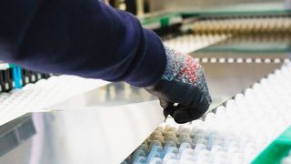 Der Erhalt der Materialeigenschaften ist charakteristisch für das chemische Ätzen – auch von Aluminium.  (http://www.jamesbastable.co.uk)