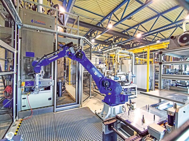 Vollautomatisierte Fertigungslinie für die Bearbeitung von Aluminium-Druckgussteilen für die Automobilindustrie.  (Mapal)