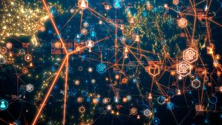 Entwickler müssen ihre Software täglich oft mehrere hundert Male aktualisieren. Dies sowie fehlende Sichtbarkeit können sich negativ auf die Sicherheit des Codes auswirken. (Bild: immimagery - stock.adobe.com)