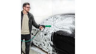 Die XXL-Bubblegun-Schaumlanze ist leicht zu bedienen. (Otto Christ AG)