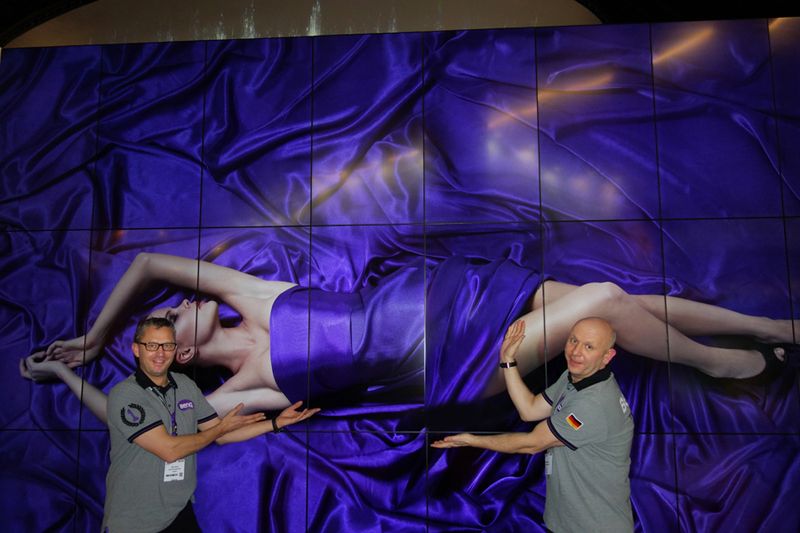 (l.) André Hoock und Bernd Suessenbach BenQ haben jede Frau im Griff                                ()