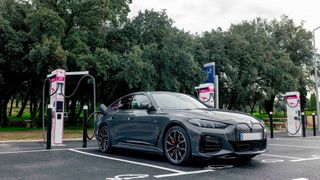 Ionity setzt auf besonders schnelle Schnelllader. (Bild: Ionity)