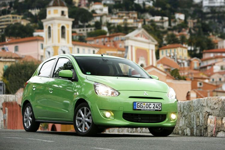 Dank Abspeckmaßnahmen an Fahrwerk, Motor und Karosserie verlor der Space Star im Vergleich zum Vorgänger Colt rund 120 Kilogramm Gewicht und bringt es so auf ein sportives Leergewicht von 845 Kilogramm. (Foto: Mitsubishi)