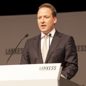 Matthias Zachert, Vorsitzender des Vorstands der Lanxess AG, präsentierte auf der Hauptversammlung 2015 das Geschäftsjahr 2014 vor den Aktionären.