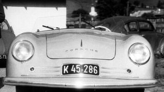 "Sport 356/1": Der erste Sportwagen aus dem Hause Porsche. (Bild: Porsche)