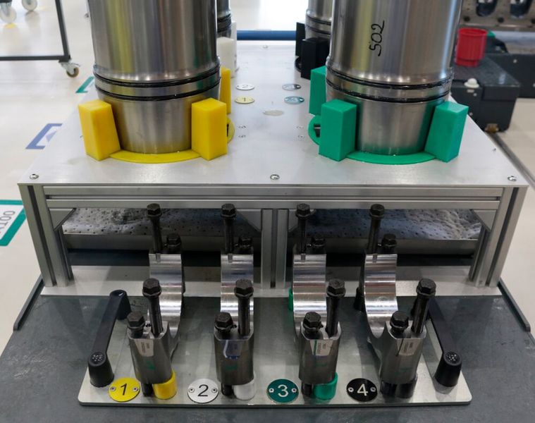 Liebherr in Colmar nutzt auch hybride Systeme mit speziellen Unterkonstruktionen... (Bild: Liebherr)