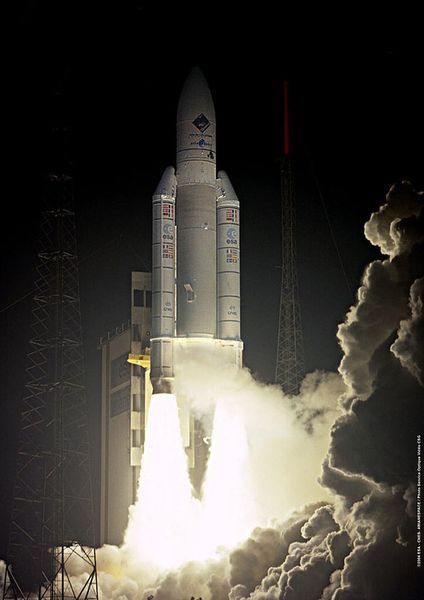 Start der Ariane 5 G+ (Flug 158) am 02.03.2004 um 8:17 Uhr MEZ vom Europäischen Weltraumbahnhof Kourou in Französisch-Guyana. An Bord befand sich die Raumsonde Rosetta. (Bild: ESA)