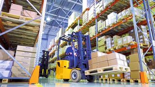 Dank hoher Leistungsdichte und Stoßfestigkeit sowie kürzerem Arbeitsspiel eignet sich der elektrohydraulische Thomson H-Track für unterschiedlichste Anwendungen im Materialumschlag. (Thomson)