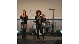 Paki wird 40 und feiert mit zahlreichen Gästen. (Bild: Sonnenberg)