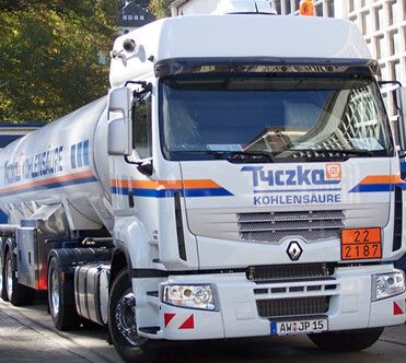 Wie sich hochreine Oberflächen erreichen lassen, zeigt Tyczka Kohlensäure auf der Parts2clean (Bild: Tyczka Kohlensäure)