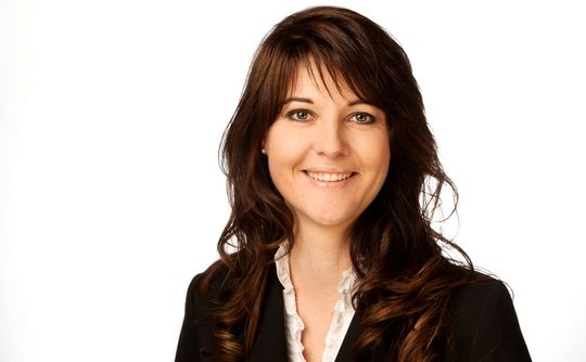 Die Autorin Melanie Weber ist Industry Executive – Chemical, Pharma & Life Science Industry bei Microsoft Deutschland(Bild:  Microsoft)