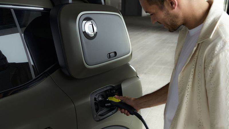 Im Zubehörprogramm finden sich auch Seitentaschen. (Bild: Smart)