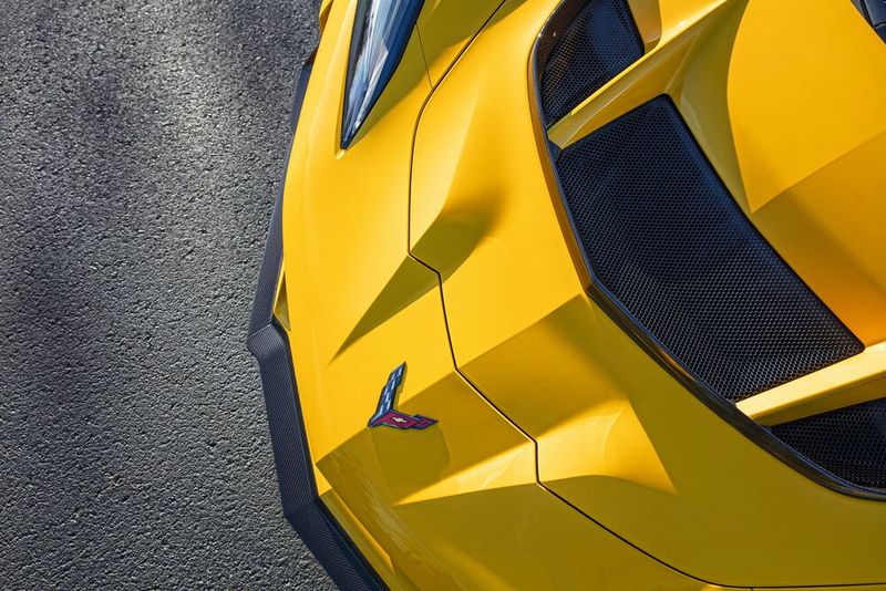 Der Lufteinlass für die Motorhaube der neuen Corvette ist brandneu und wurde speziell für die ZR1-Version entwickelt. (Bild: Chevrolet)