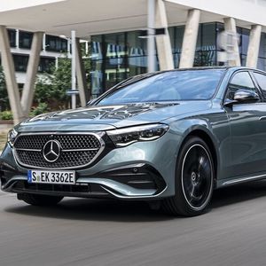 Platz eins in der oberen Mittelklasse im Juni 2024: die Mercedes E-Klasse mit 2.753 Neuzulassungen(Bild:  Mercedes-Benz)