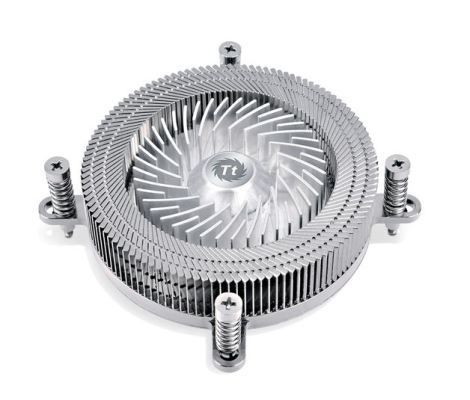 Engine 27 Prozessorkühler: Der Prozessorkühler Engine 27 unterstützt die Intel-Sockel LGA 1150/1151/1155/1156. Seine geringe Höhe von 27 mm sowie der kompakte Ventilatordurchmesser von 60 mm machen ihn für kleinformatige und schmale Geräte besonders gut verwendbar. Metallene Blätter und Lamellen sowie ein Kupferboden unterstützen eine starke und effiziente Wärmeableitung vom Prozessor. In den Ventilatorboden sind radiale Spalten eingearbeitet, die die Hitze schnell an die rotierenden Teile weiterleiten. Das Gerät läuft sehr leise, ohne dabei an Leistung einzubüßen ( Hersteller Thermaltake, Taipei, Taiwan). (Bild: Red Dot / Thermaltake)