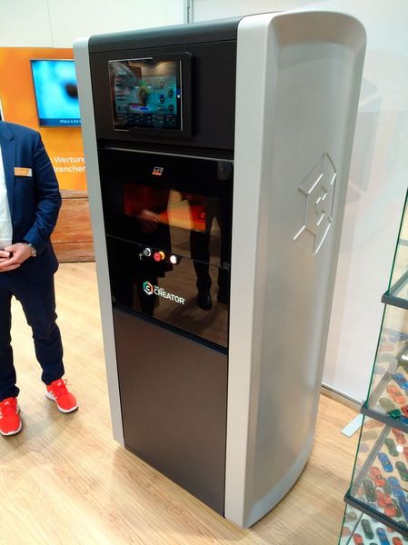 Das ganze gehört zu einem System, das das Zusammenspiel zwischen ERP-System und 3D-Drucker demonstrieren soll. (Robert Horn)