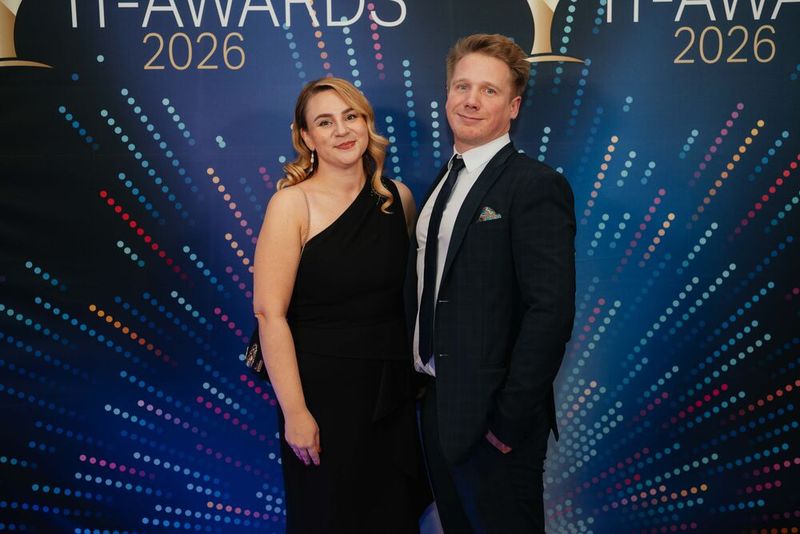 Jennifer Hartmann-Mauer und David Sorg von KnowBe4. (Bild: Manuel Emme Fotografie)