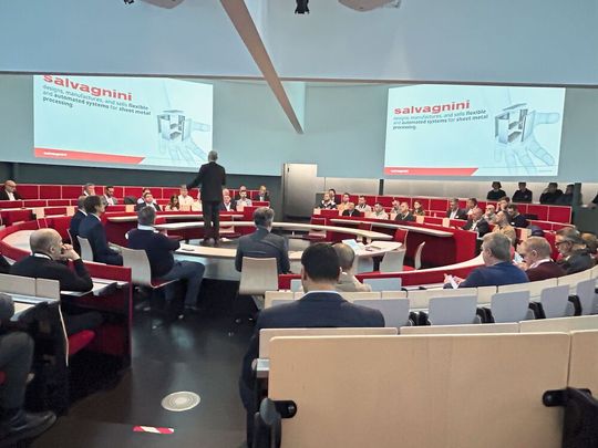 Auf der Doors & Frames-Veranstaltung waren circa 100 internationale Führungskräfte aus der Tür- und Rahmenindustrie.(Bild:  Salvagnini)